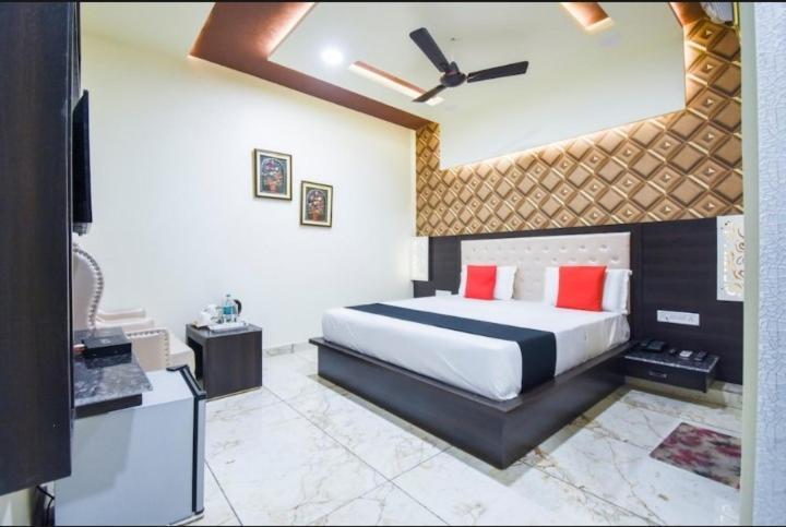 Hotel Ravi Residency 잘란다르 외부 사진